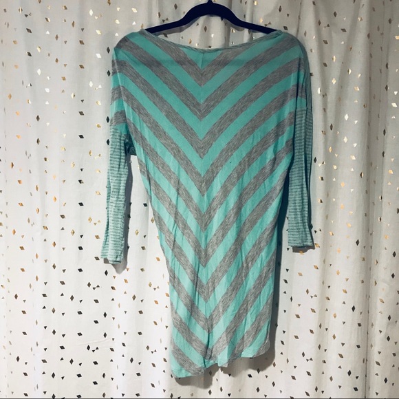 COMFORTABLE STRETCHY MID SLEEVE SHIRT - Picture 2 of 3